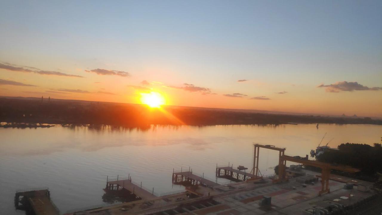 Nile Pyramidal View Apartment Kairó Kültér fotó