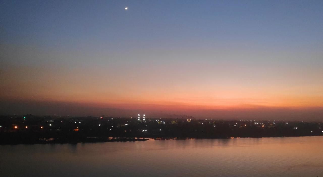 Nile Pyramidal View Apartment Kairó Kültér fotó