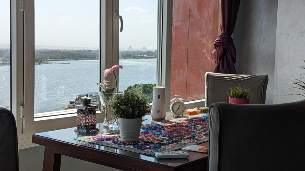 Nile Pyramidal View Apartment Kairó Kültér fotó